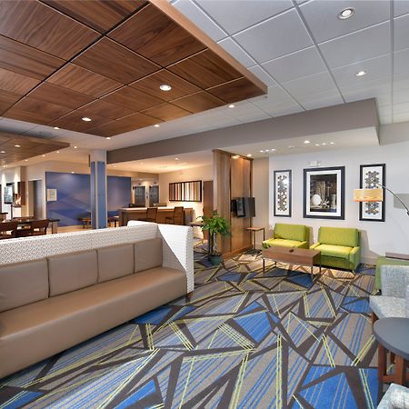 Holiday Inn Express & Suites - Millersburg By Ihg Luaran gambar