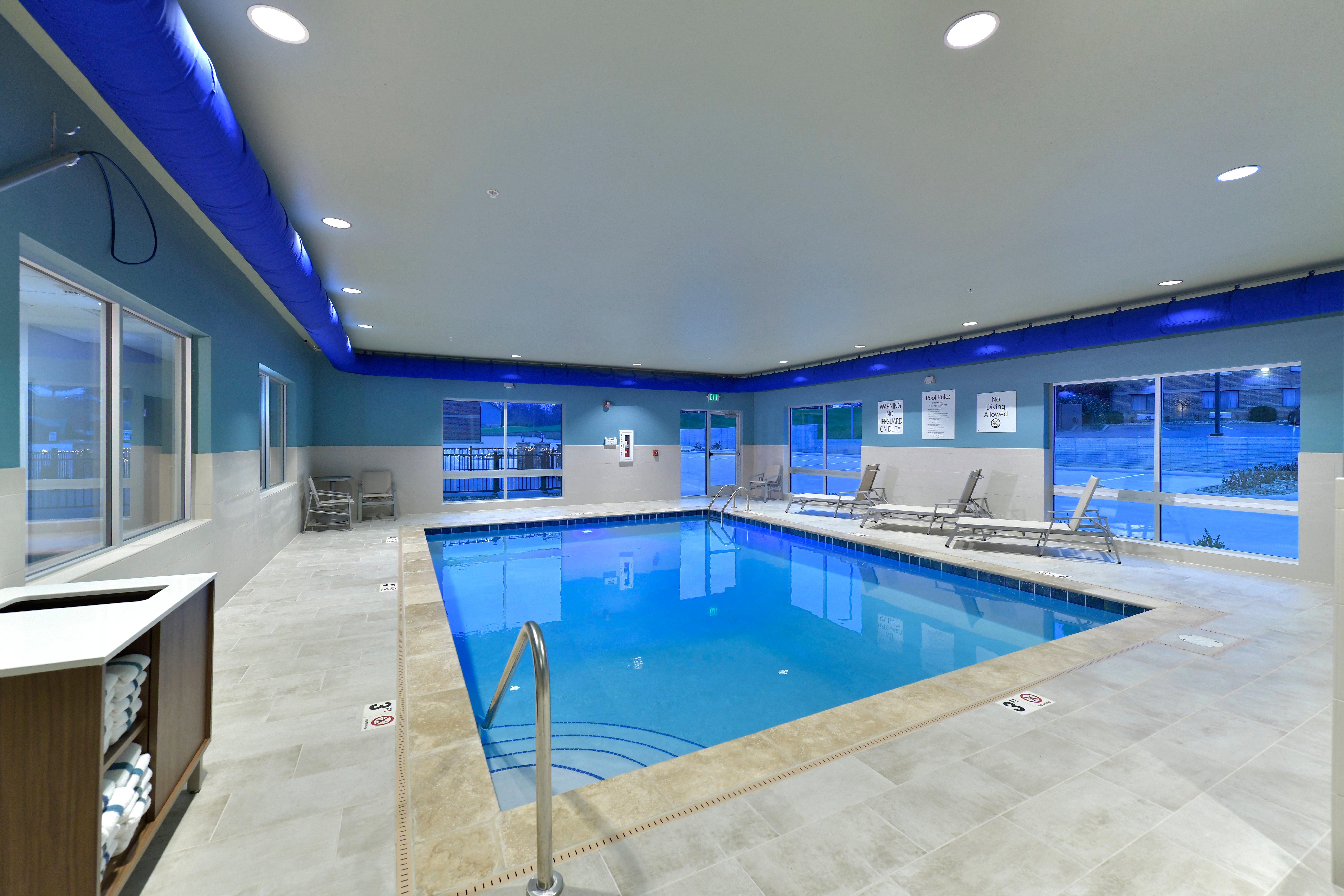Holiday Inn Express & Suites - Millersburg By Ihg Luaran gambar