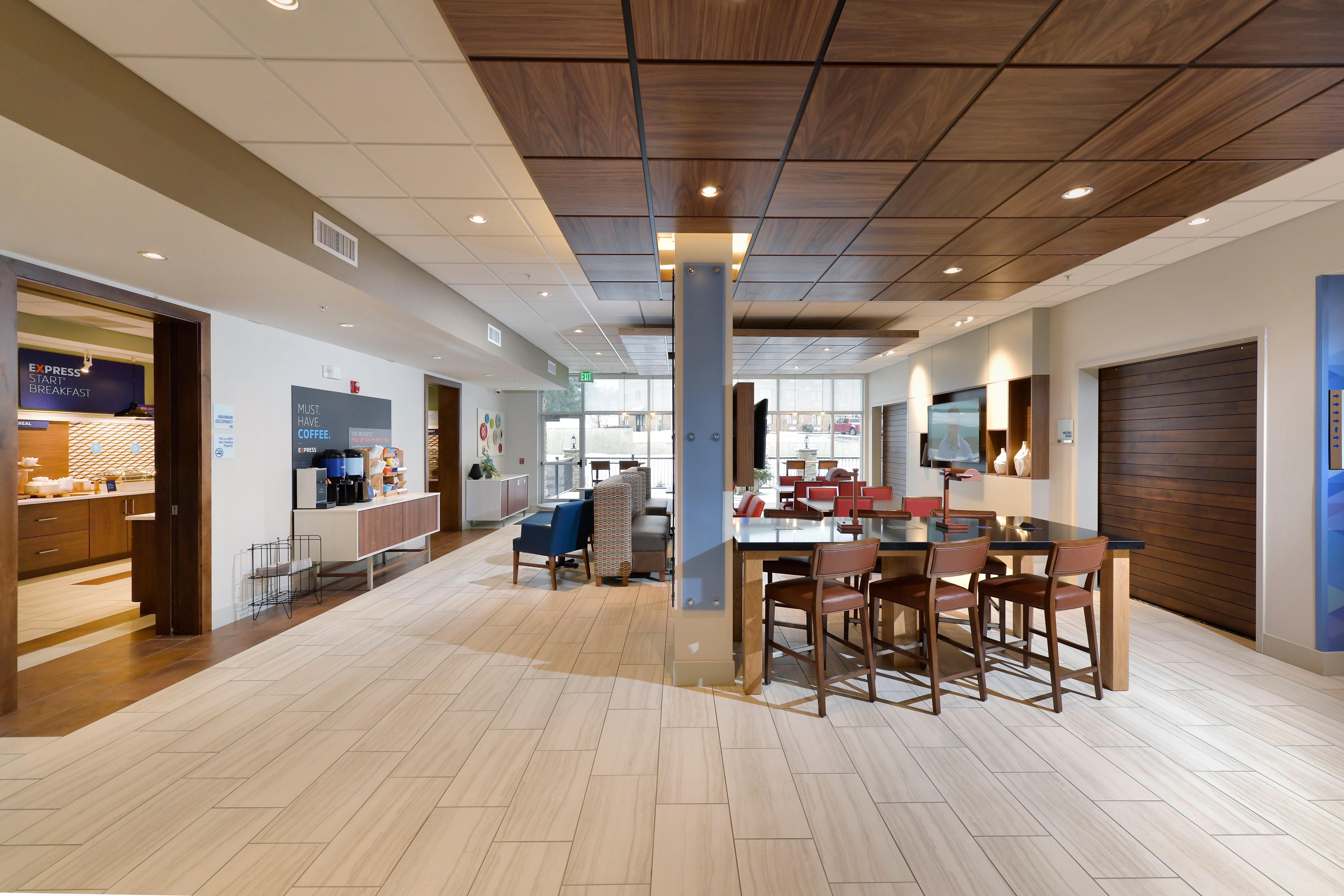 Holiday Inn Express & Suites - Millersburg By Ihg Luaran gambar